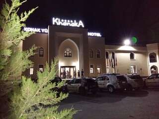 Отель Hotel Khanaka Türkistan-0